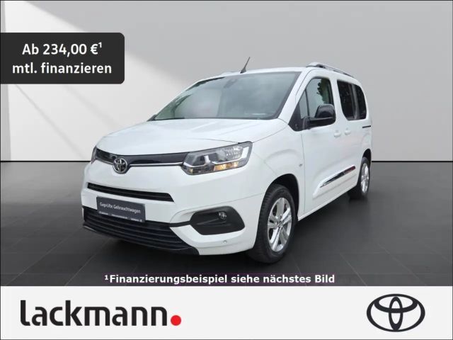 Toyota Proace City