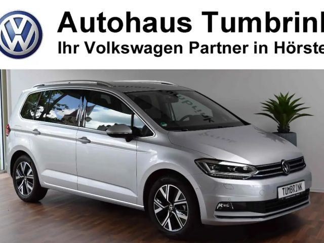 Volkswagen Touran Highline TSI DSG AHK Navi Kamera ACC 2022 Benzine