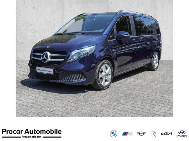 Mercedes-Benz V 220