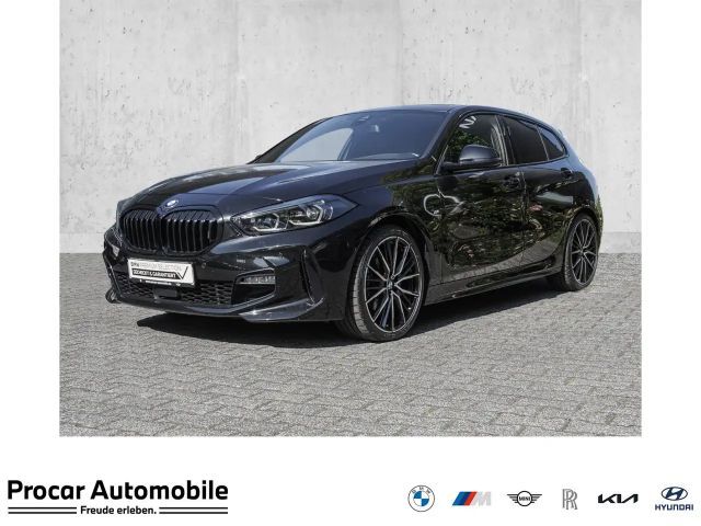 BMW 118 d A M Sport PANO RFK NAVI LED Sound Syst. LM 2022 Diesel