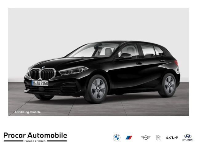 BMW 118 i  NAVI LED PDC V+H DAB Klima 2022 Benzine