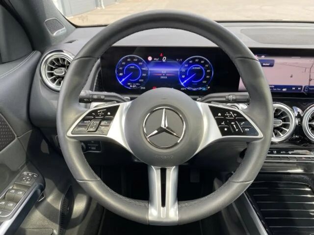 Mercedes-Benz EQB 250