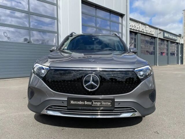 Mercedes-Benz EQB 250