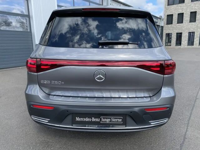 Mercedes-Benz EQB 250