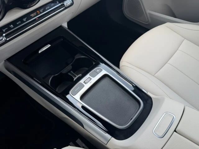 Mercedes-Benz EQB 300