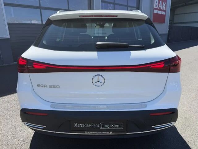 Mercedes-Benz EQA 250