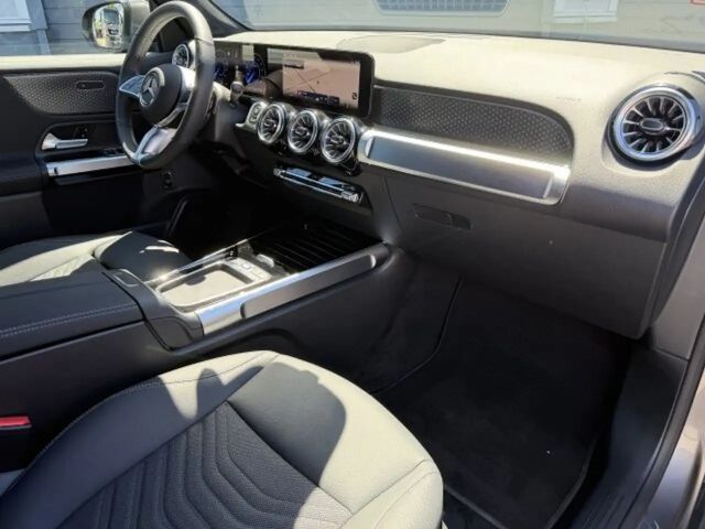 Mercedes-Benz EQB 250
