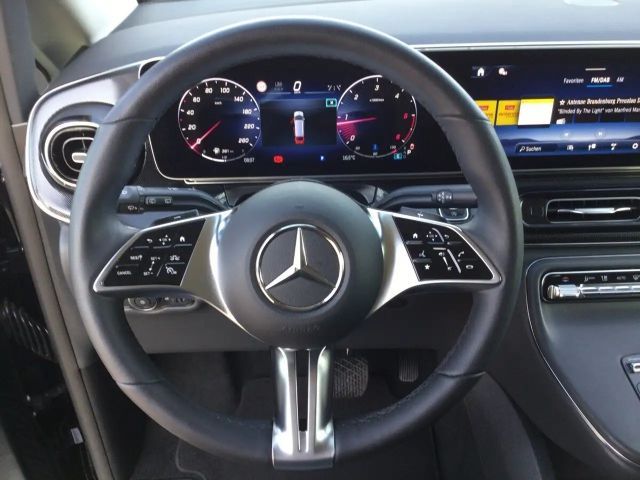 Mercedes-Benz V 250