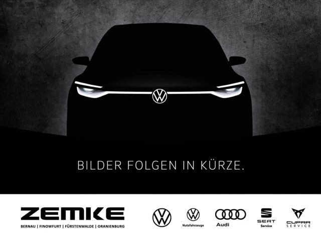 Volkswagen ID.4 Pro Performance  AHK-klappbar Panorama Navi Sounds 2023 Elektrisch