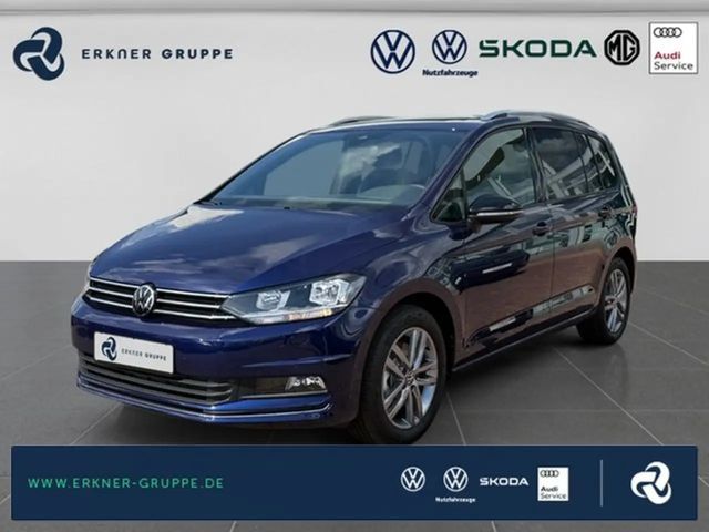 Volkswagen Touran 1.5TSI DSG ENERGY Tageszul. PANO+7-SITZ++ 2026 Benzine