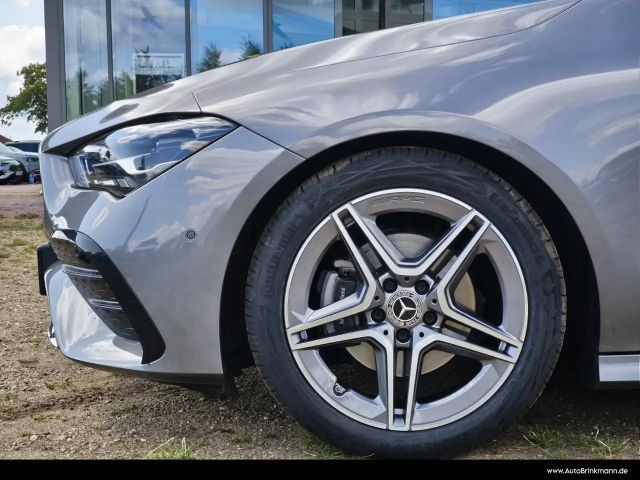 Mercedes-Benz CLA 180