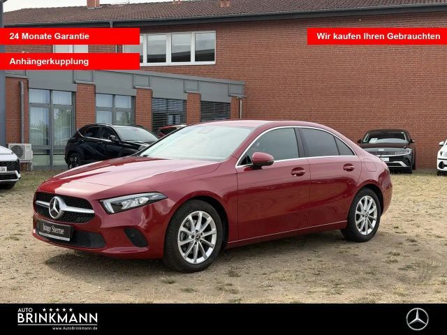 Mercedes-Benz A 200 A 200 Limousine PROGRESSIVE/AHK/LED SHZ/Parktronic 2022 Benzine