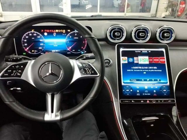 Mercedes-Benz C 200