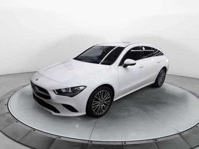 Mercedes-Benz CLA 180 Style R-Kamera+SHZ+DAB+Carplay+18" 2021 Benzine