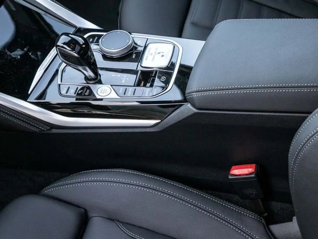 Alpina B4