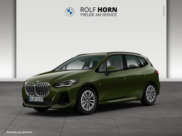 BMW 220 i Active Tourer M Sportpaket AHK HeadUp LED 2025 Benzine