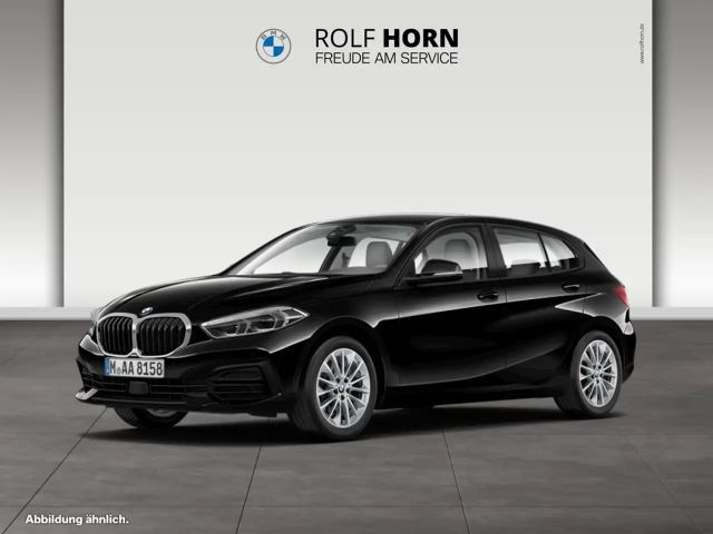 BMW 118 i Advantage Automatik PDC Sitzhzung. Navi LED 2022 Benzine