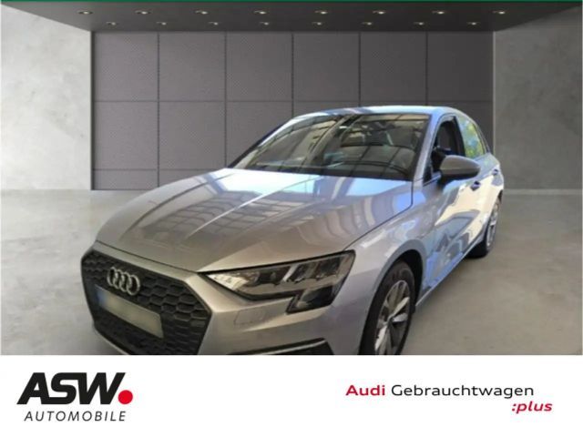 Audi A3 30 TDI Stronic LED Navi PDC GRA 2022 Diesel