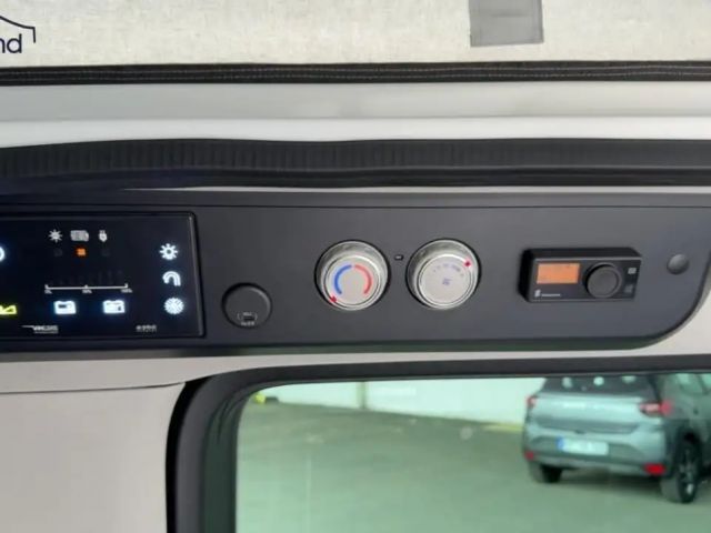 Peugeot Traveller