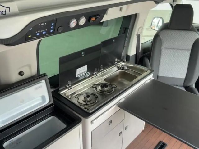 Peugeot Traveller