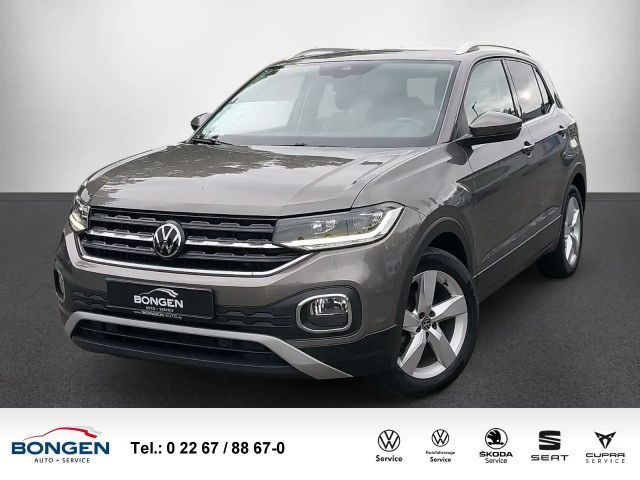 Volkswagen T-Cross 1.0 Style Carplay Sitzhzg. Einparkhilfe Klima 2021 Benzine