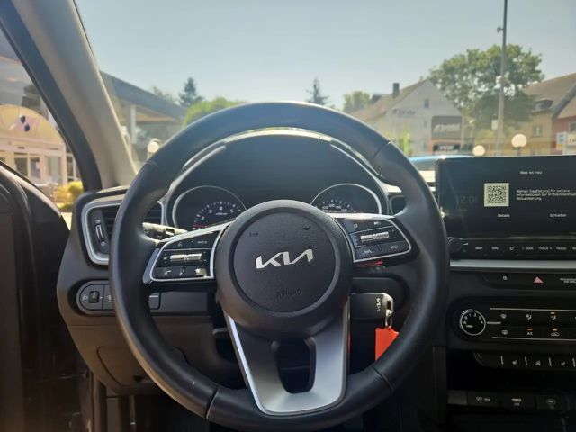 Kia Ceed / cee'd