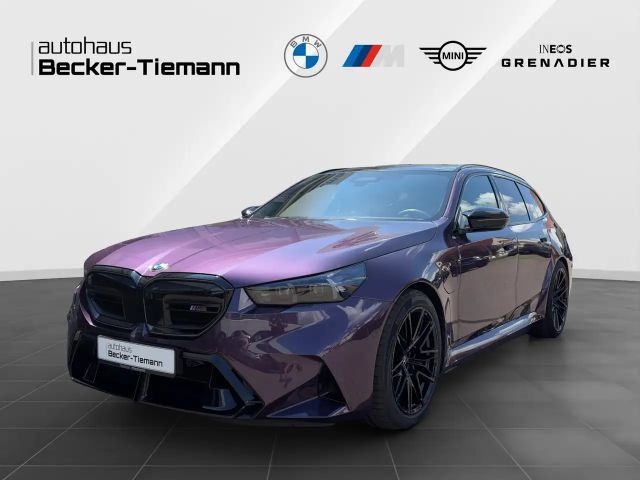BMW M5 Touring 2025 Hybride / Benzine