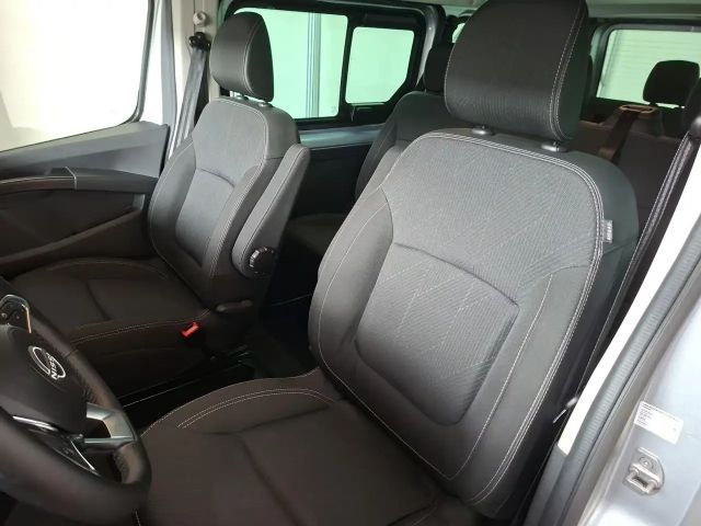 Nissan Primastar