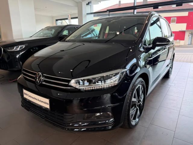 Volkswagen Touran Comfortline BMT/Start-Stopp DAB LED RFK 2024 Benzine
