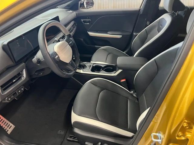Kia K4