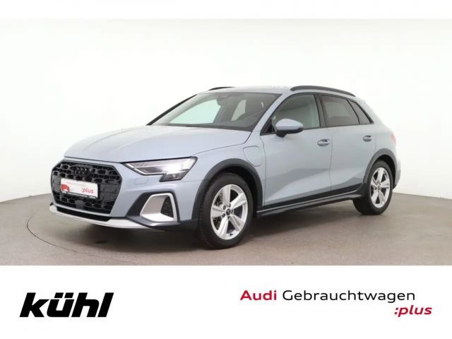 Audi A3 40 TFSI e S tronic AHK/Parkassist+/ 2025 Hybride / Benzine