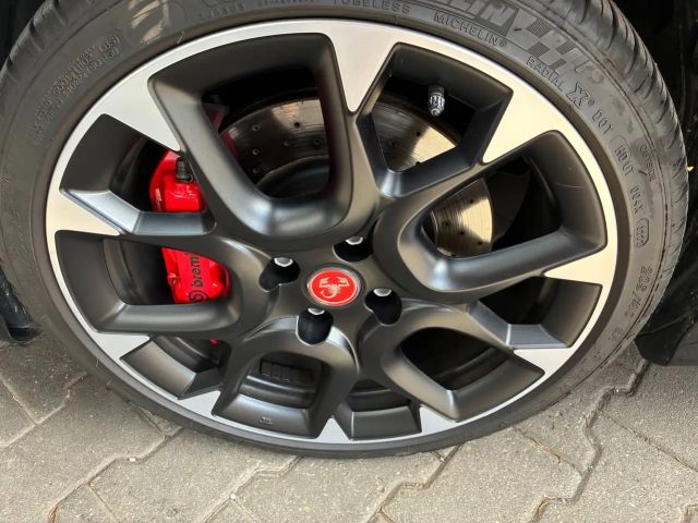 Abarth 595 Competizione