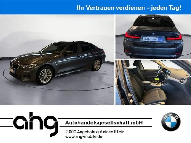 BMW 320 e Advantage PDC Navigation 2022 Hybride / Benzine