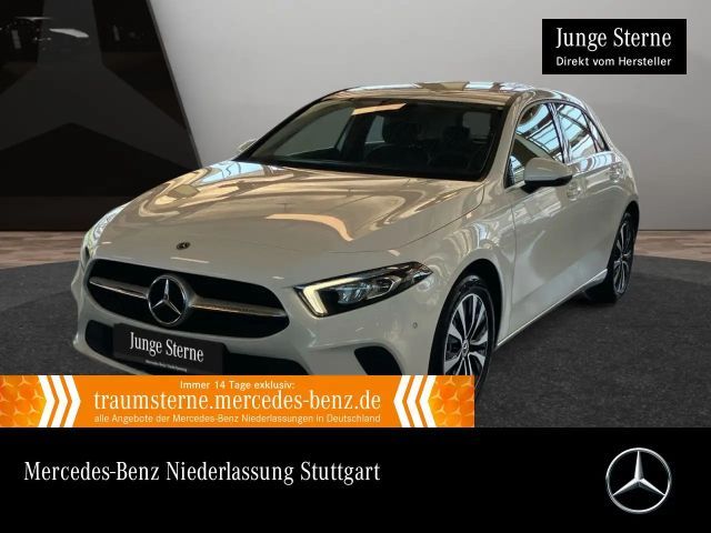 Mercedes-Benz A 250 e STYLE+LED+KAMERA+8G 2021 Hybride / Benzine