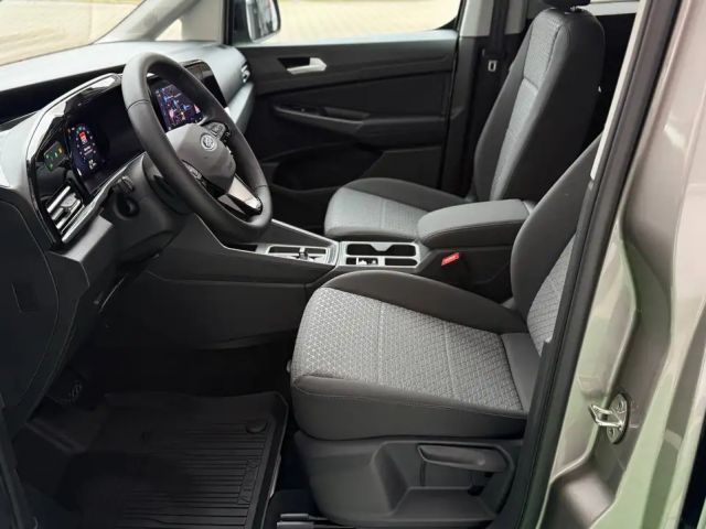 Ford Grand Tourneo