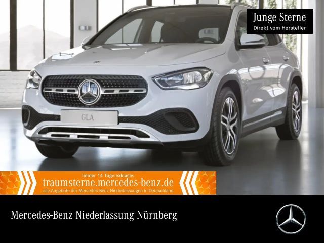 Mercedes-Benz GLA 200 PROGRESSIVE+PANO+STHZG+KAMERA+7G 2022 Benzine