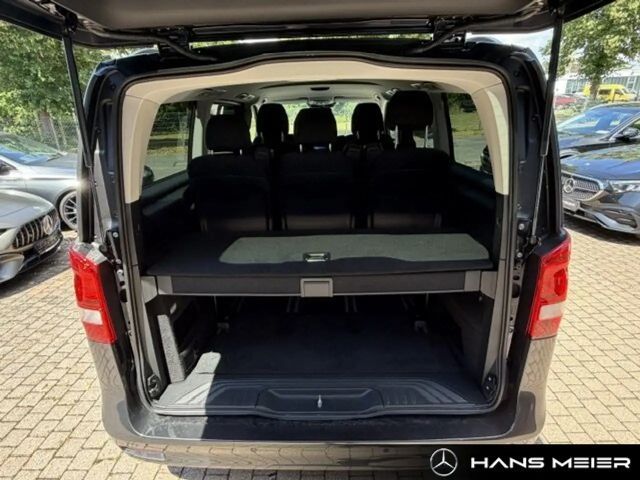 Mercedes-Benz V 220