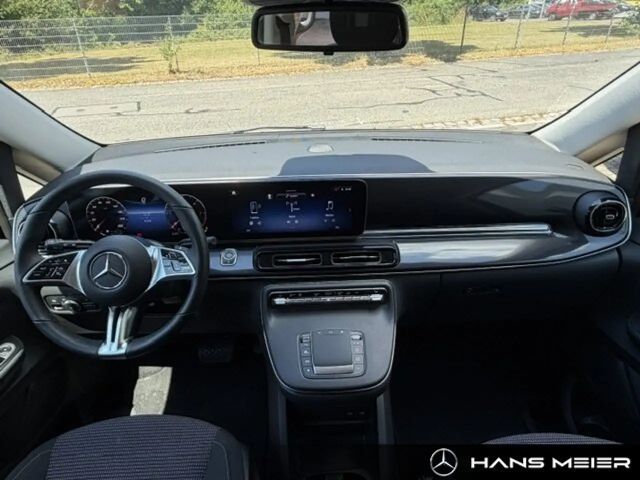 Mercedes-Benz V 220