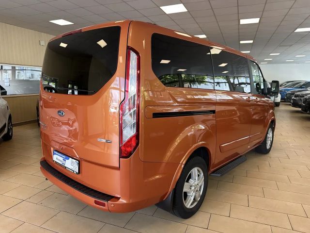 Ford Tourneo Custom