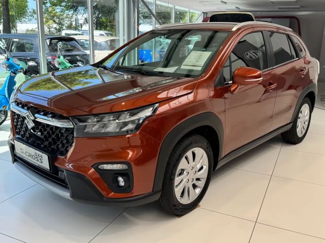 Suzuki S-Cross