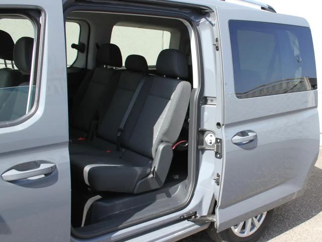 Ford Grand Tourneo