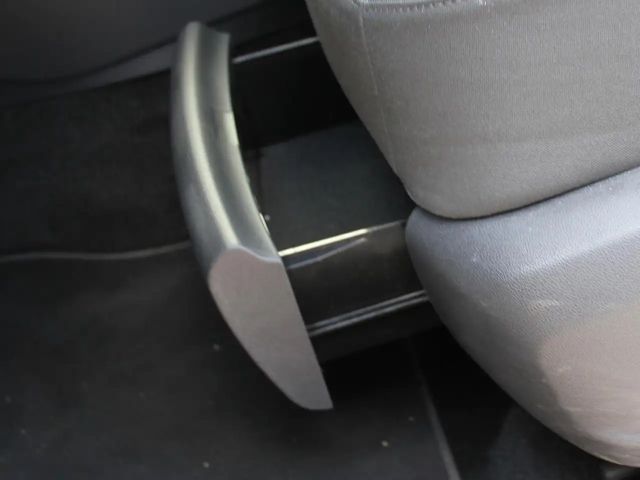 Ford Grand Tourneo