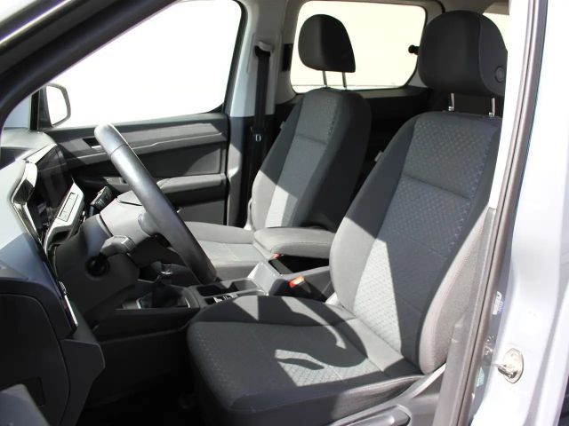 Ford Grand Tourneo