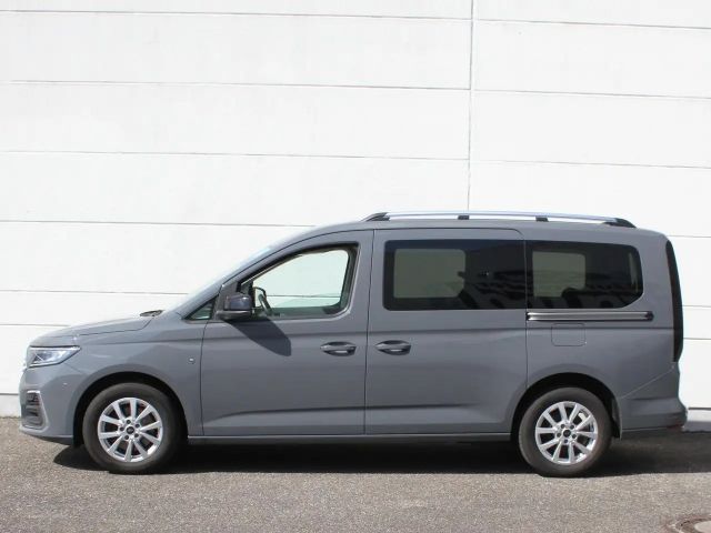 Ford Grand Tourneo