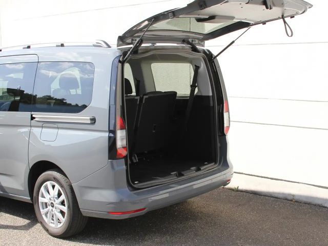 Ford Grand Tourneo