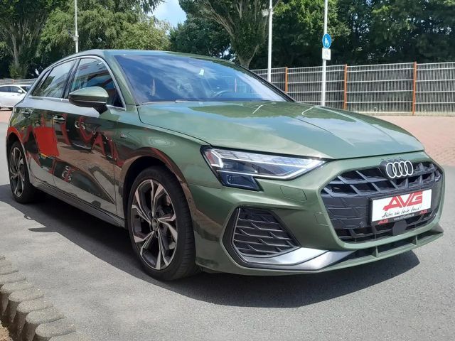 Audi A3 Sportback HYBRID S-LINE MATRIX Komf-PaketPlus 2025 Hybride / Benzine