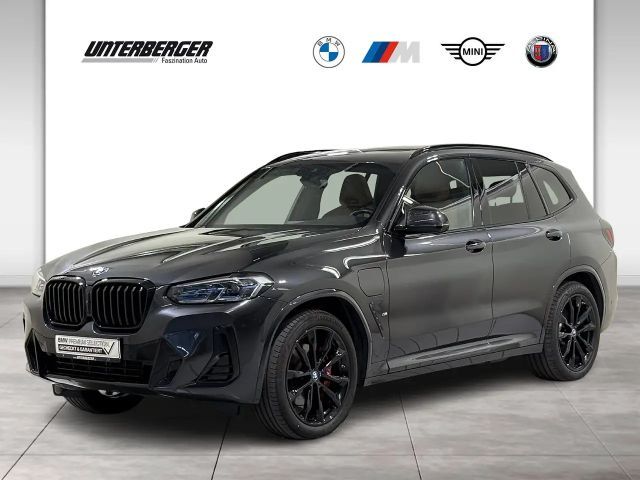 BMW X3 xDrive30e M Sportpaket AHK M-Sitze Pano 360° HUD H 2023 Hybride / Benzine