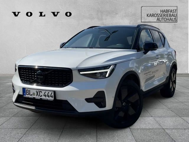 Volvo XC40 Ultra Black Edition 2WD StandHZG AHK Navi Digitale 2026 Benzine