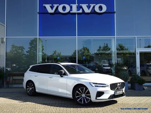 Volvo V60 T8 AWD Recharge Ultimate Dark 2023 Hybride / Benzine