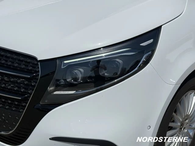 Mercedes-Benz V 220